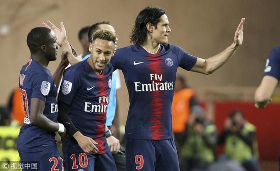 灰熊10人轮换全部有得分进账！埃迪半场7分7篮板3助攻（灰熊10人轮换全员得分，埃迪半场7分7篮板3助攻）